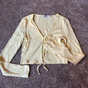 Yellow front tie cropped long sleeve